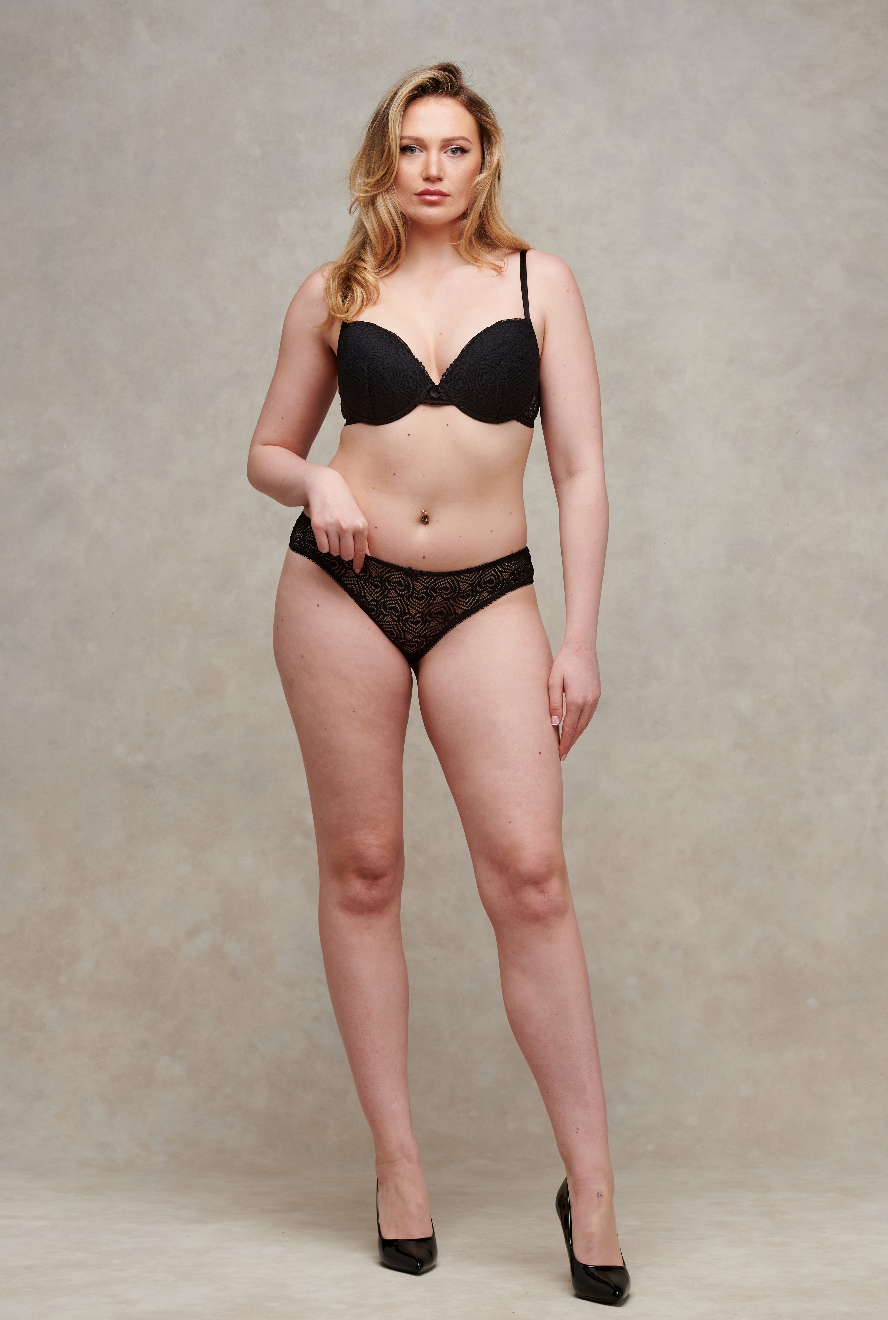 Curtain Call Black Lace Underwired Push Up Bra